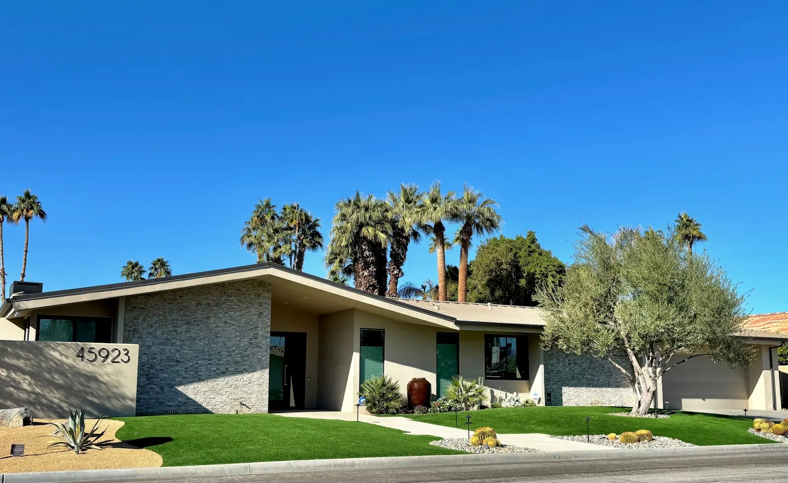 Costa Mesa, California